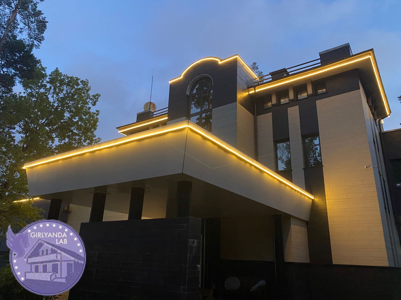 Неоновая подсветка КП Сосновый бор - входная зона