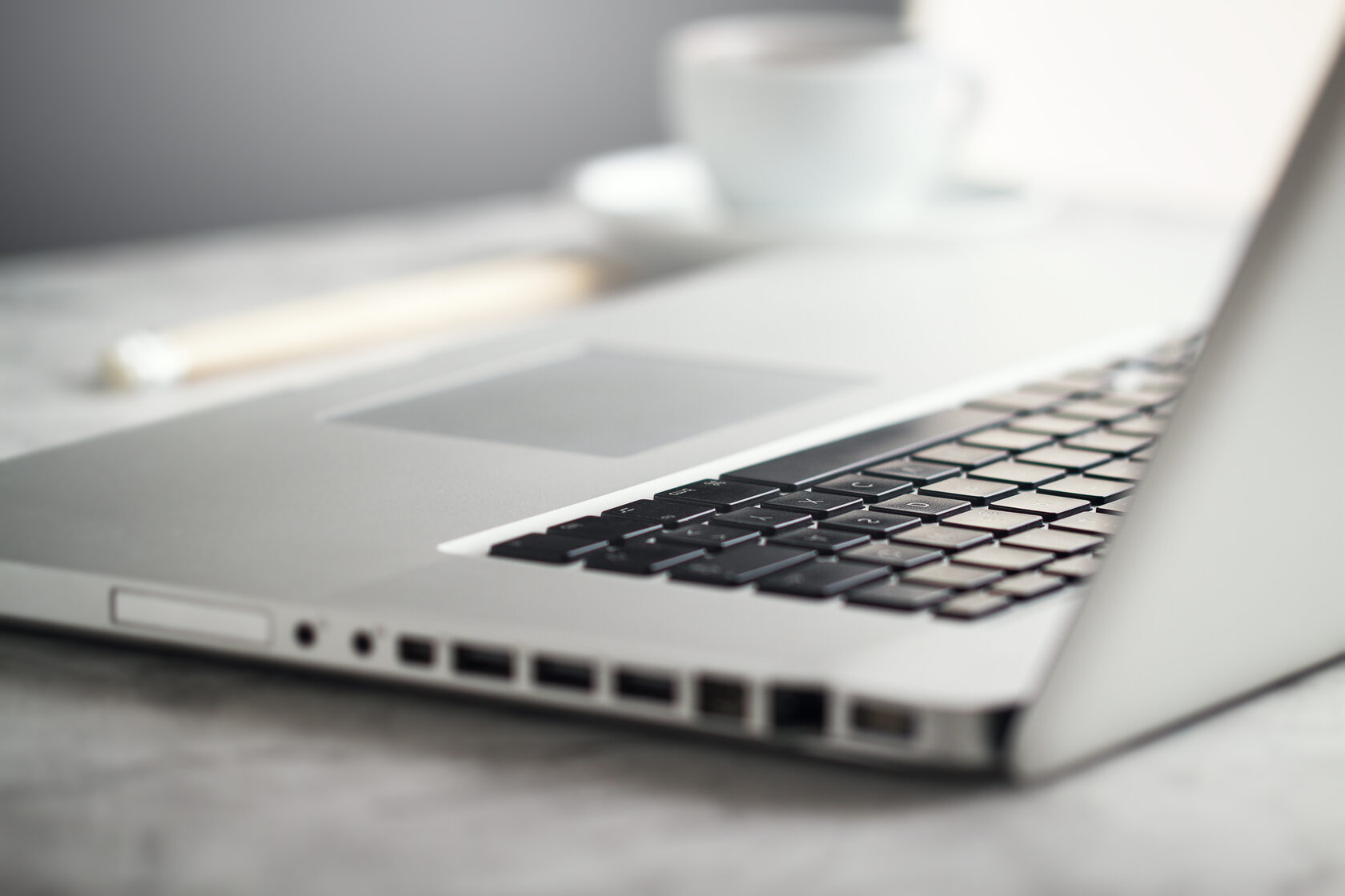 Компьютер на столе