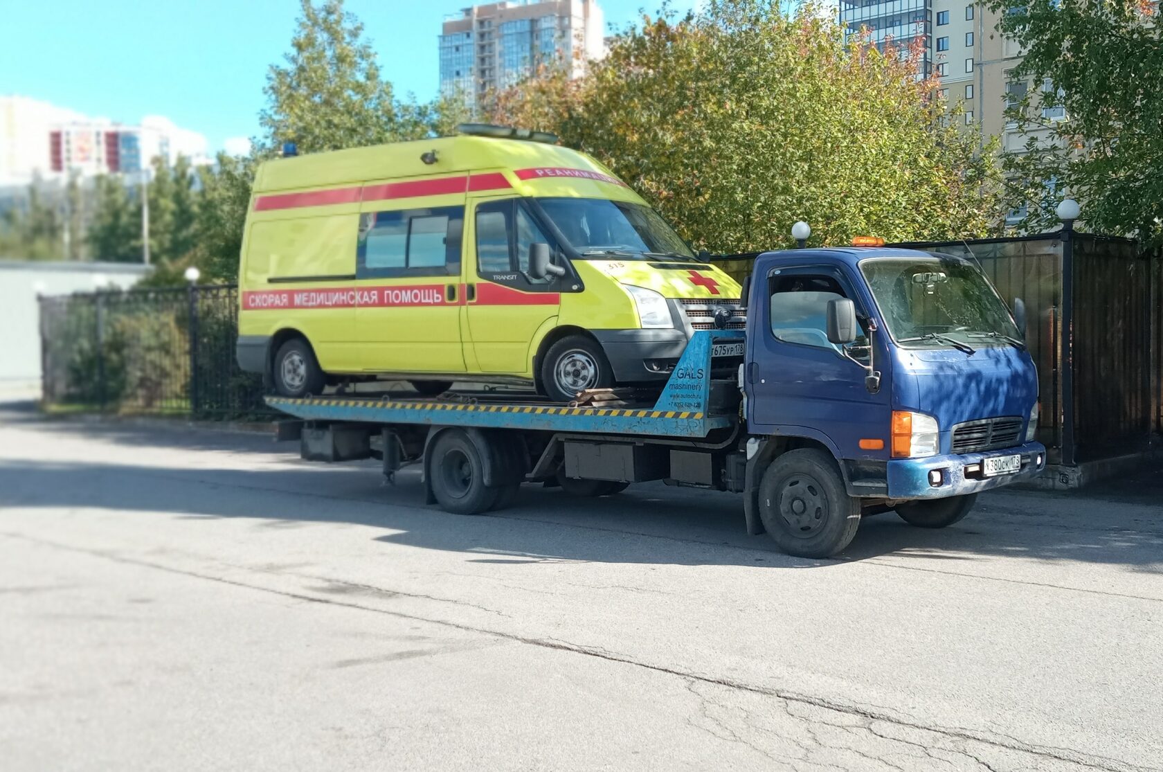 ЭВАКУАТОР ДЛЯ МИКРОАВТОБУСОВ СПБ