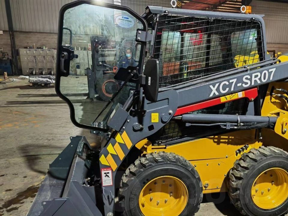 Стекло xcmg. Стекло боковое левое lw300. Xcmg xc740ru. Стекла на lw 500. Стекло боковое xcmg zl30g.