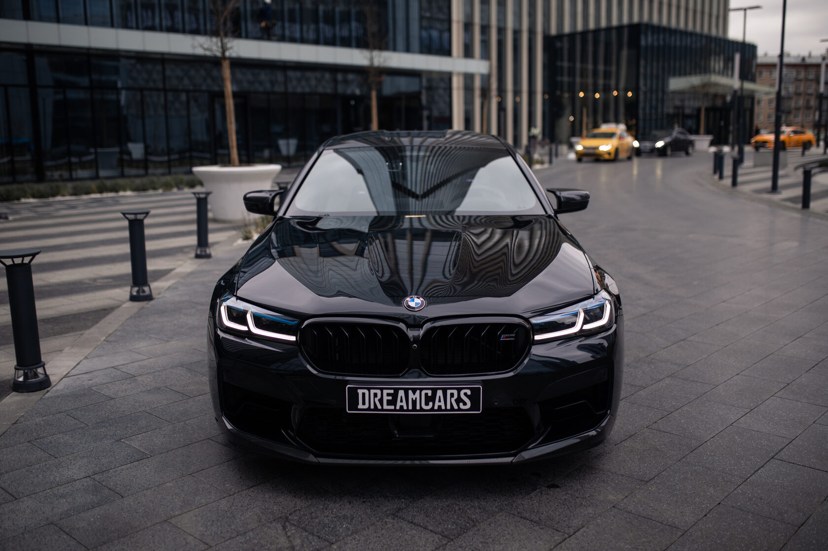 Аренда bmw m5