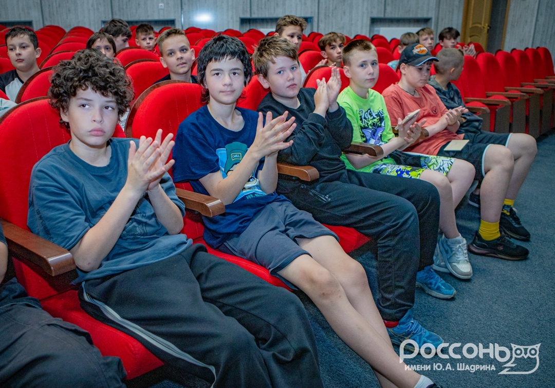 Литературный десант в "Россони", изображение №8