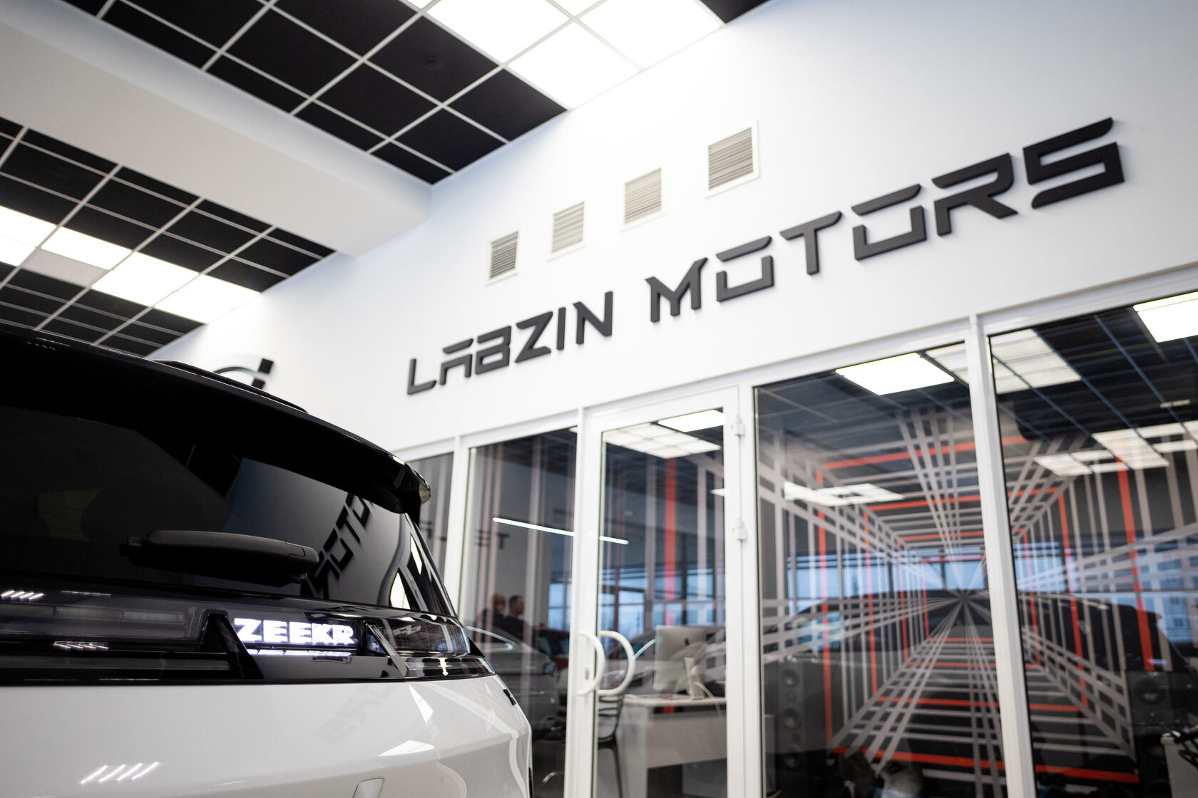 Labzin Motors офис продаж ZEEKR в Туле