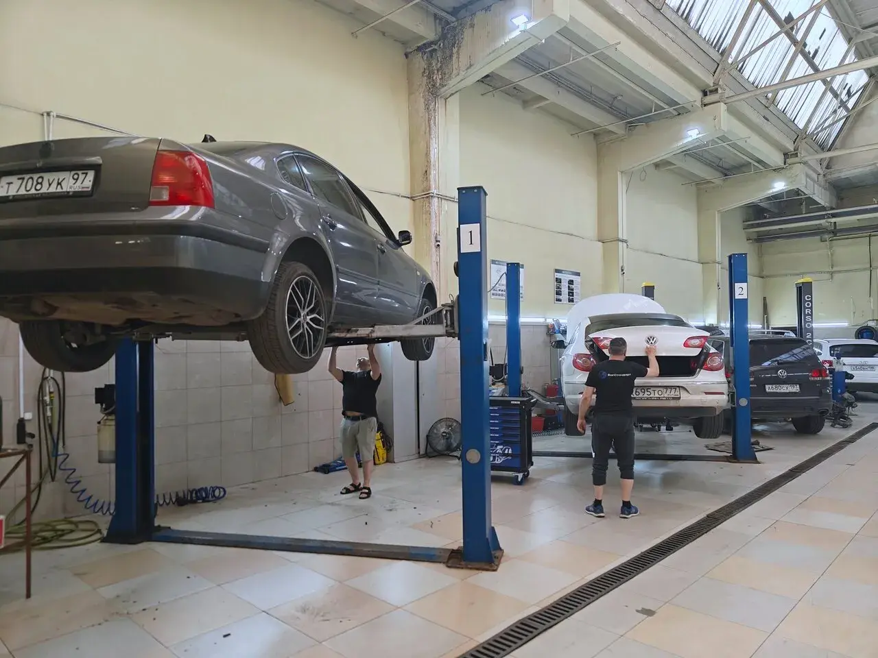 Цех: подъёмники — автосервис ВагСтандарт