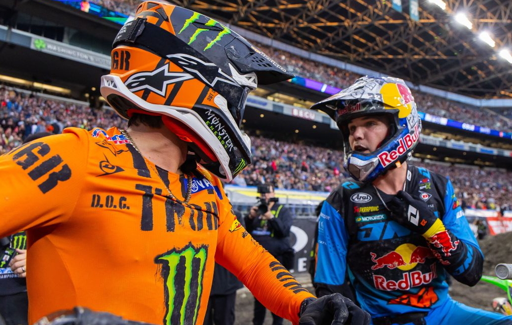 Противостояние Дигана и Бомера накаляется