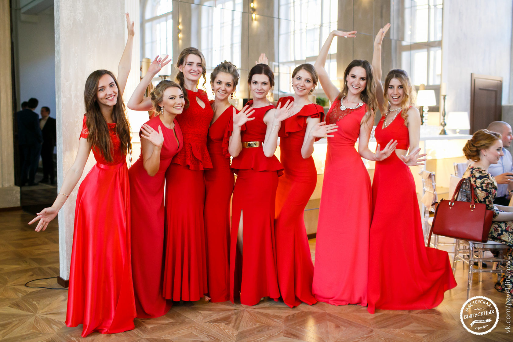 ленты на выпускной. фотограф на выпускной. выпускной. выпускной вашей мечты в петергофе. стиль на выпускной 9.