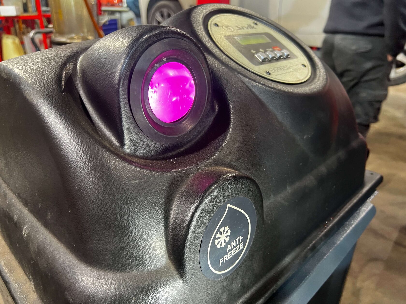 Результат замены охлаждающей жидкости на Jeep Grand Cherokee