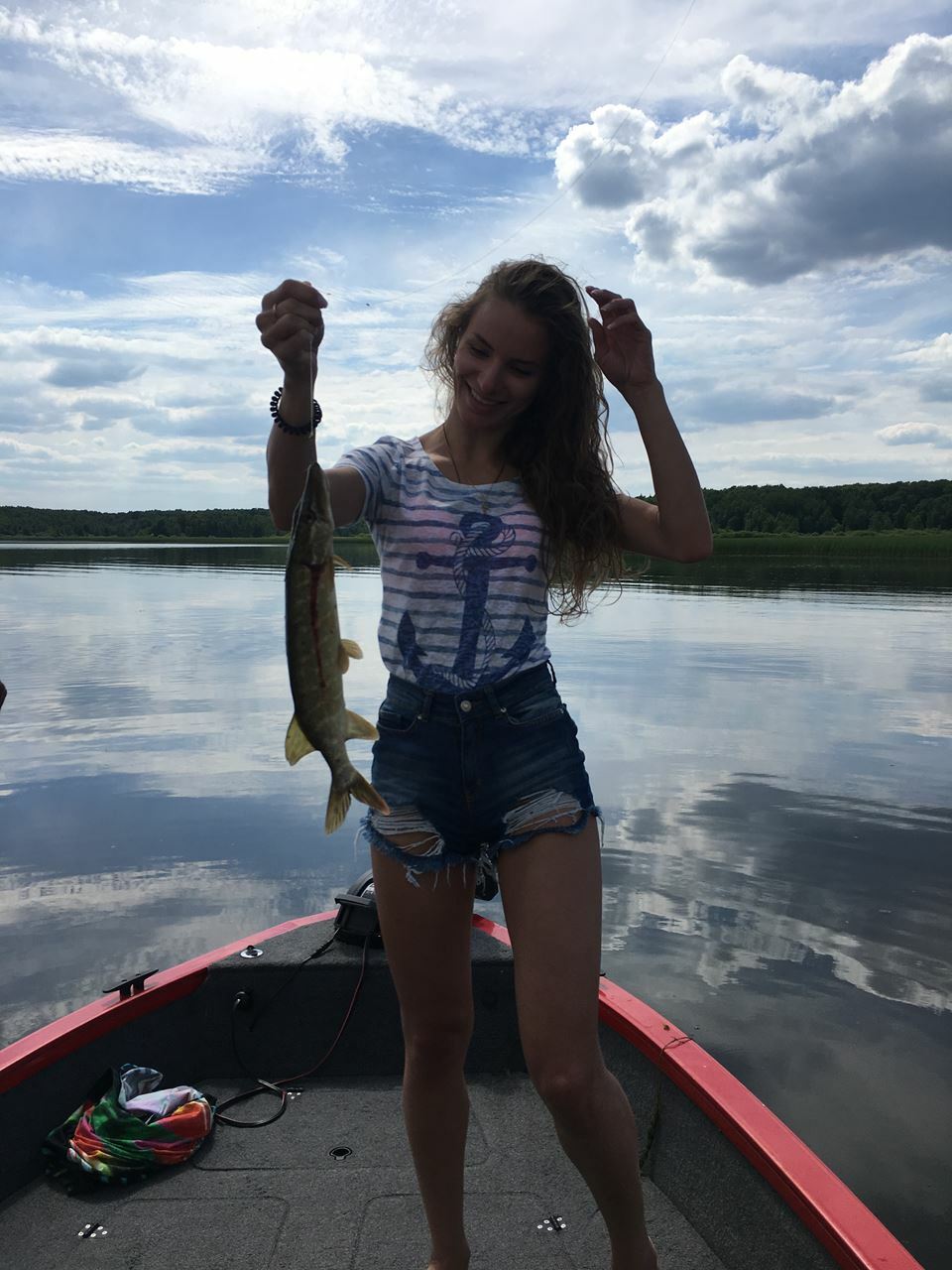 Рыбалка с алексеем ромашиным. Алексей фадеев мвд. Один знакомый рыбак. Volzhanka nero волжанка чемодан. Один знакомый рыбак.