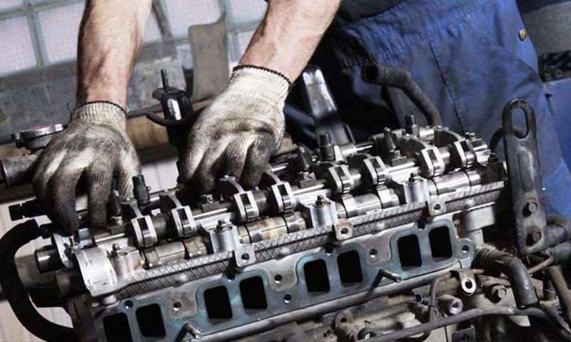 Ремонт двигателя грузовых автомобилей