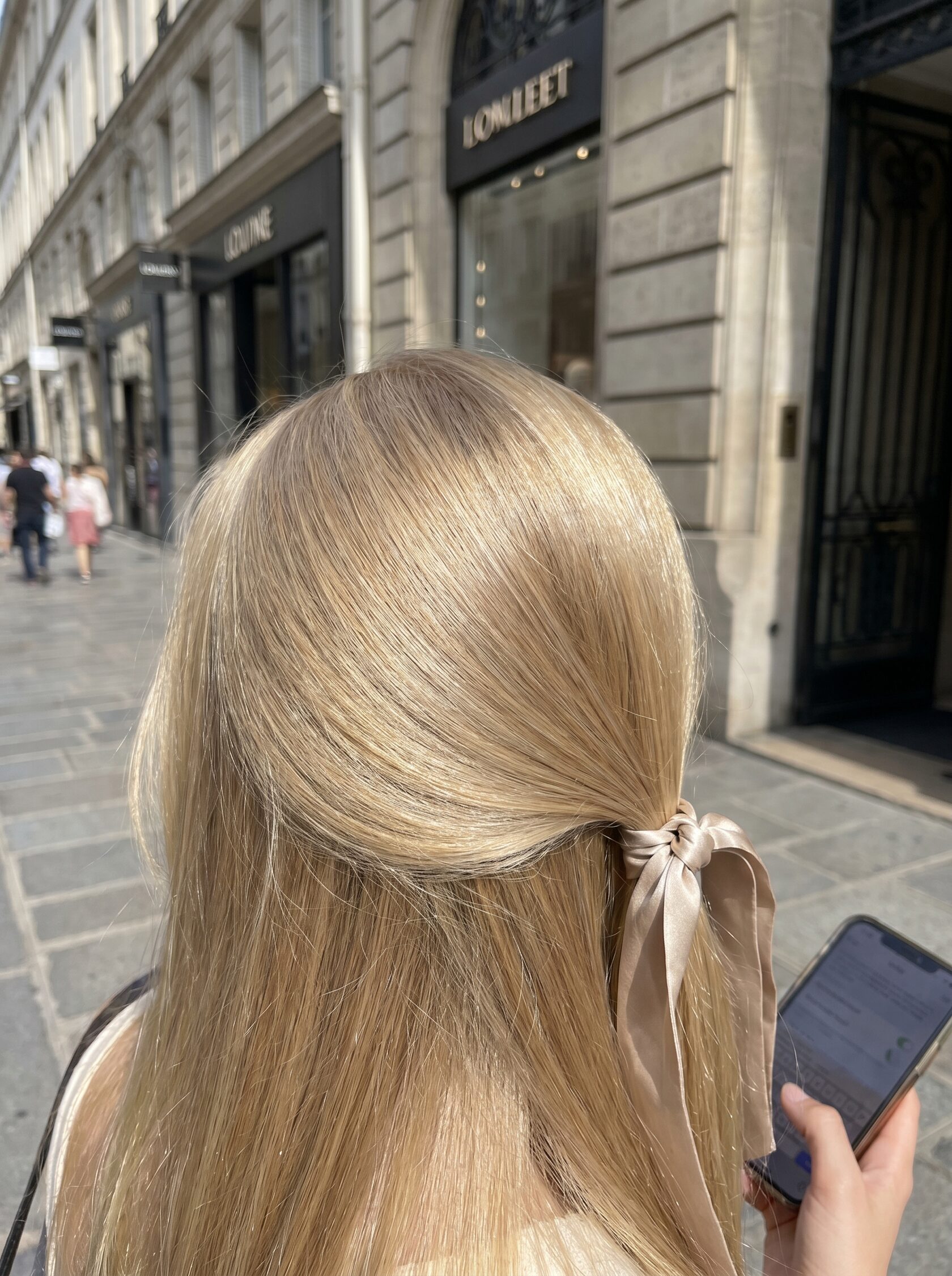 пшеничный блонд в естественном дневном свете