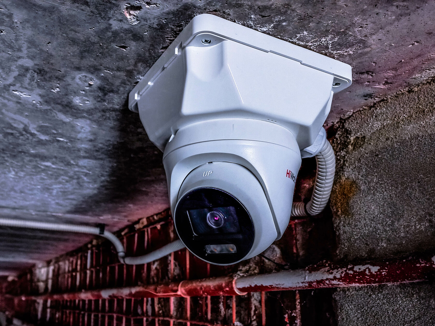 Монтаж купольных видеокамер - Статьи - TrueCore Qazaqstaj