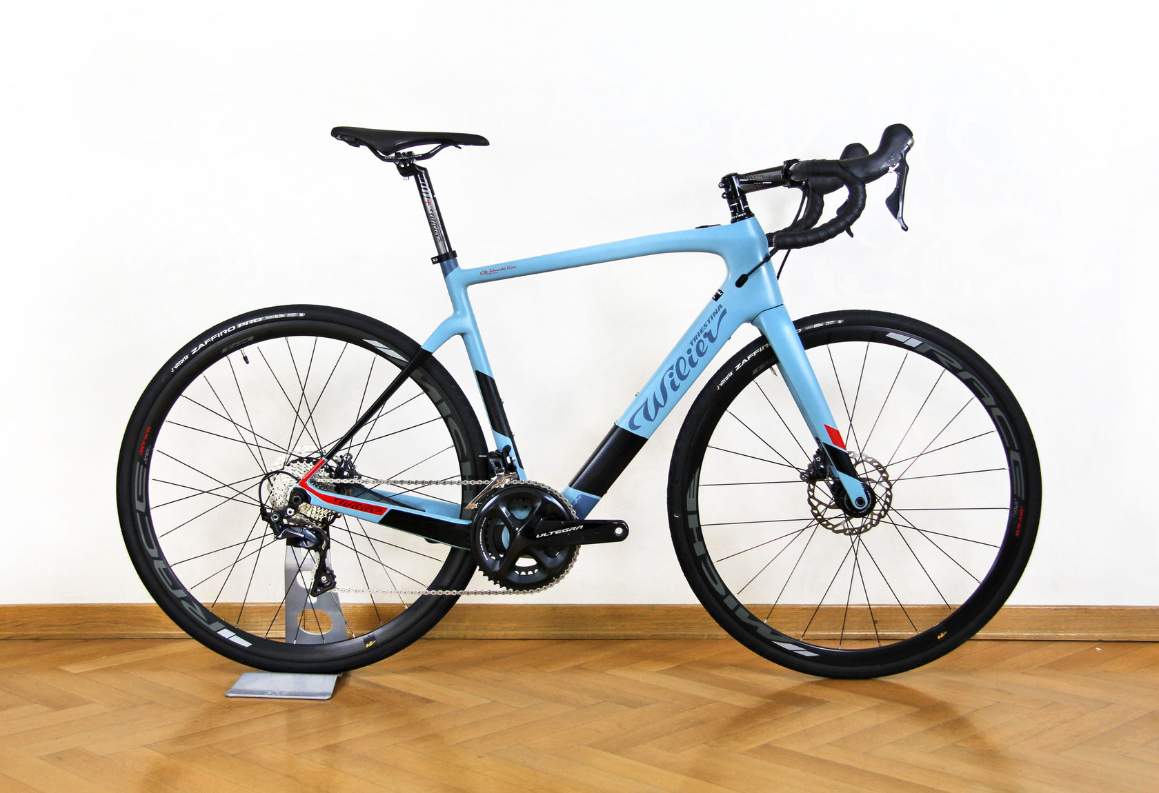Wilier Cento 1 Hybrid