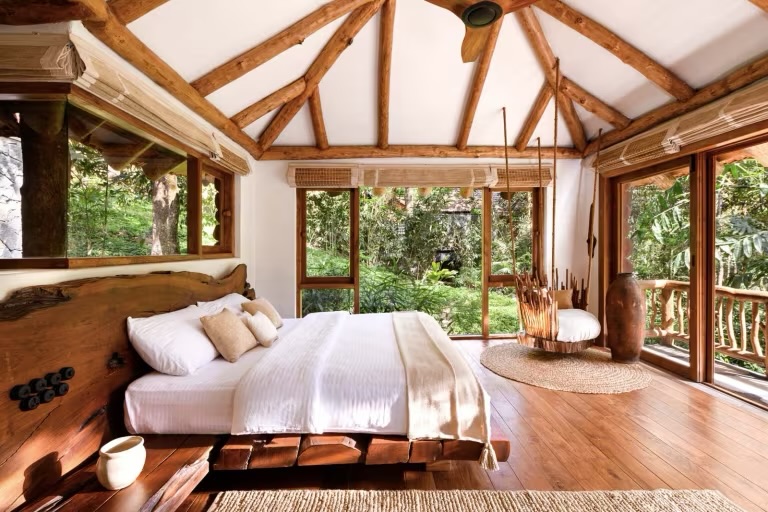 спальня в деревянном стиле