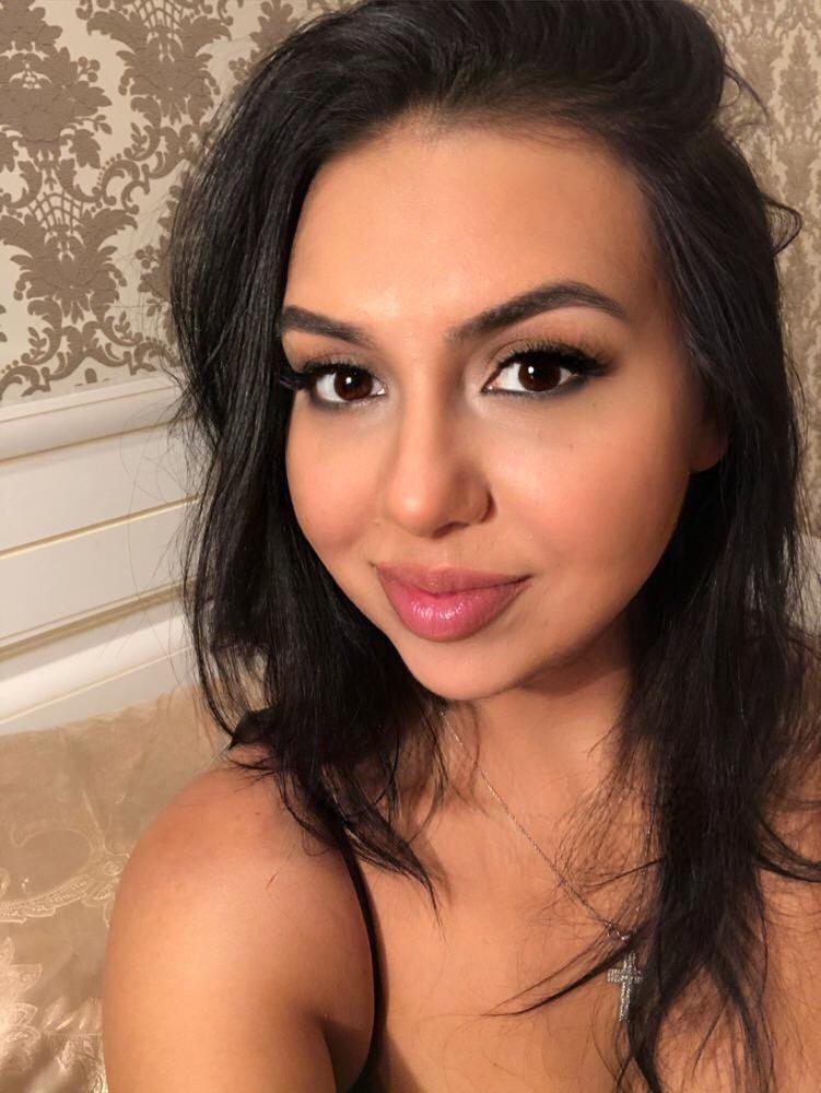 Полина Мечковская Горячие Фото
