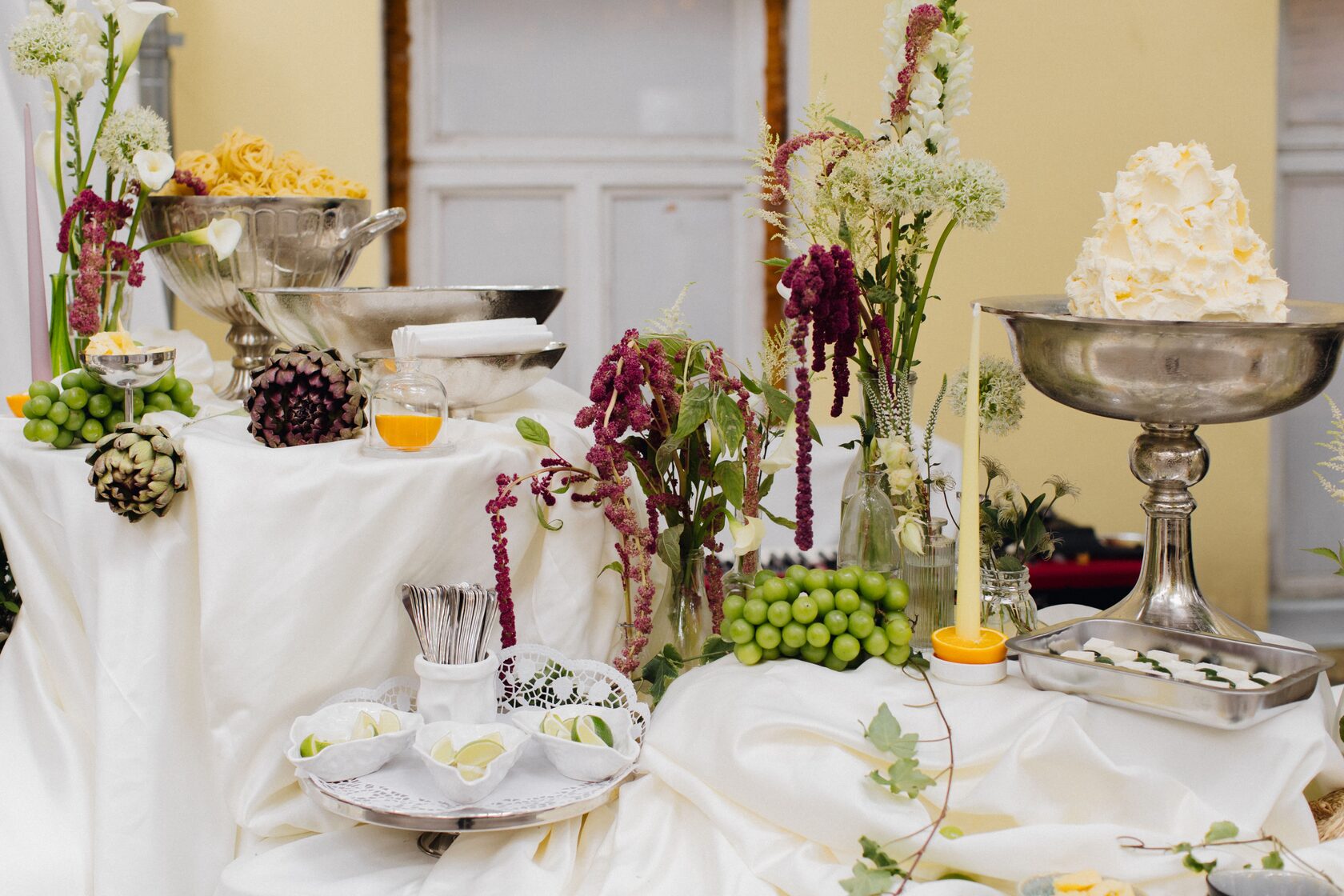 Сервировка фуршета — Smile Event Catering