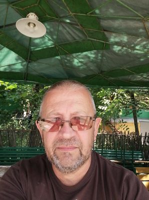 Александр Юрьевич