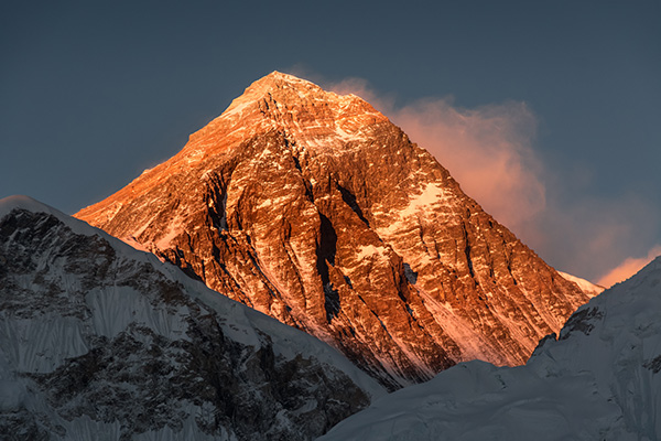 Трек в базовый лагерь Эвереста через два перевала и озера Гокио
