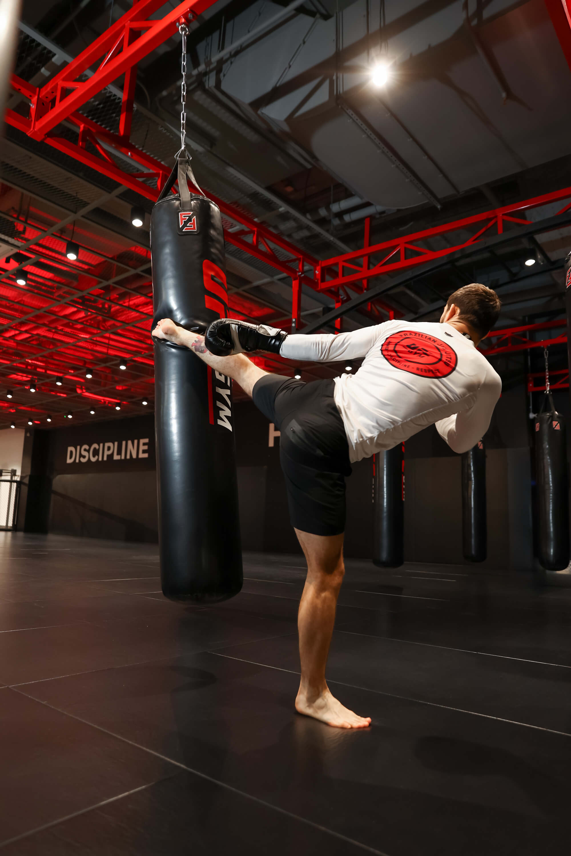 Фитнес-клуб UFC GYM Арена Плаза у метро Динамо и Петровский парк:  функциональные тренировки, групповой фитнес ВТБ Арена