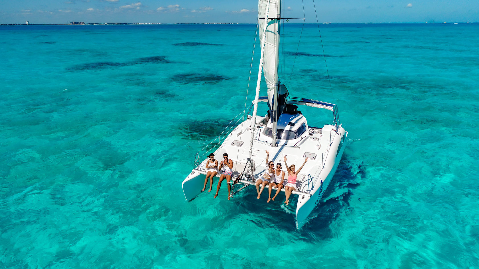 catamaran in cancun