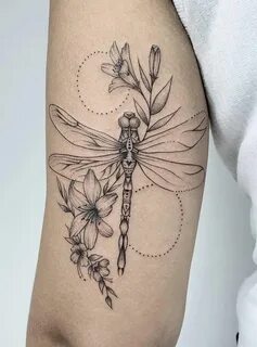 Значение татуировки стрекоза — кому подходит тату со стрекозами?
