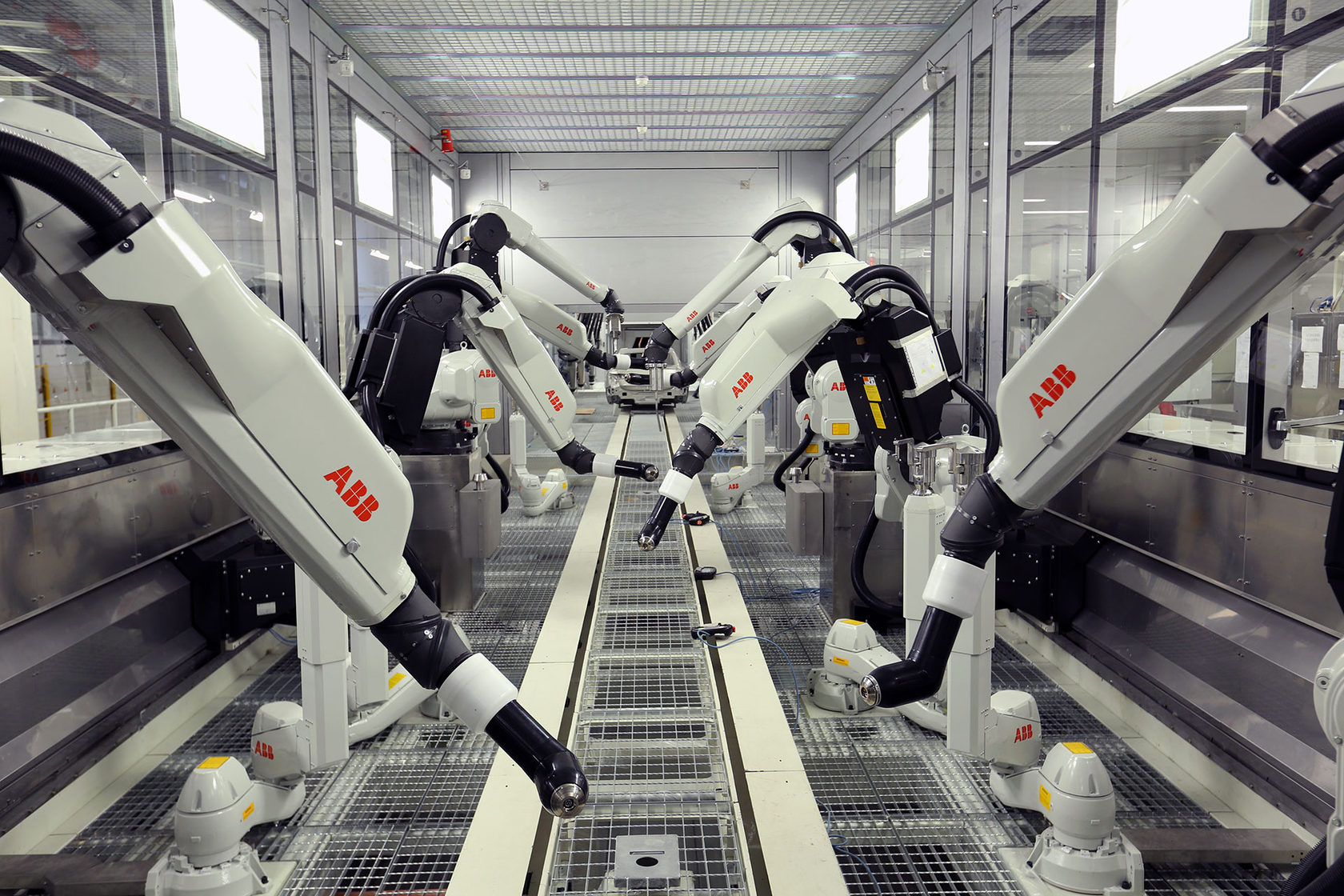 Автоматизация и роботизация технология 8 класс. ABB Robotics. Роботизация ABB. Промышленные роботы ABB. Шведско-швейцарский концерн ABB.