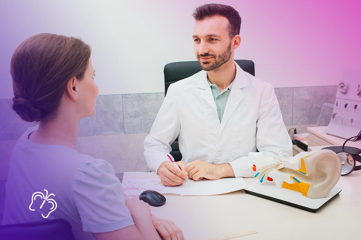 врач-сурдолог