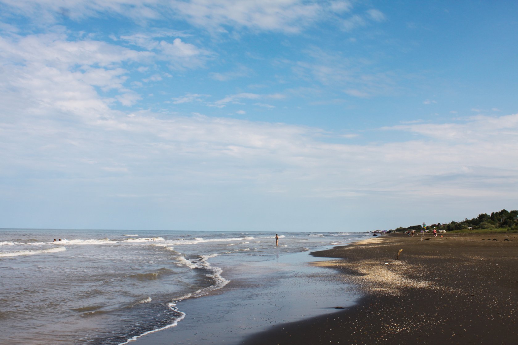 Ленкорань азербайджан море. Каспийское море Астара. Ленкорань Каспийское море. Ленкорань Азербайджан море пляжи.