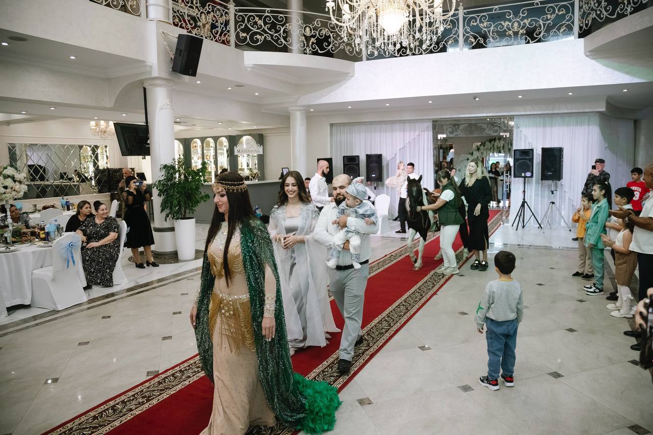 Праздник в Мархал 1