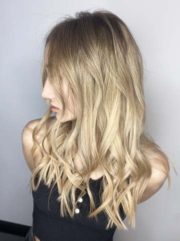 Окрашивание волос в салоне красоты Кельвин в Жулебино