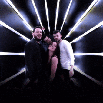 неоновый туннель пример видео