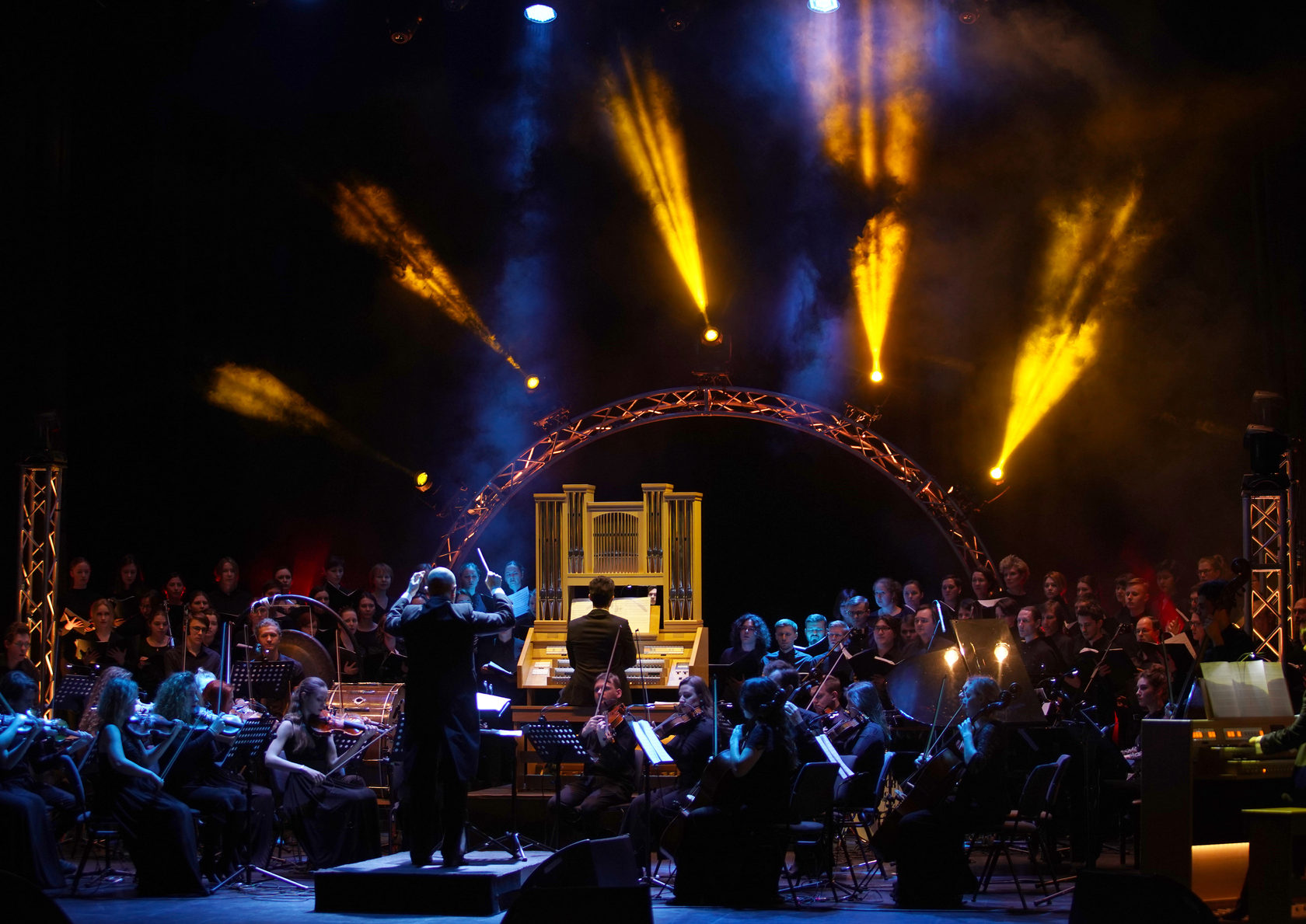 Шоу трёх органов. Шоу три аккорда 2023. Шоу трех органов. Цифровое шоу. Три органа концерт ростов.