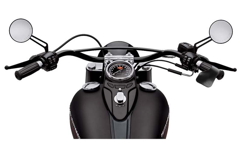 Белый фургон вид спереди