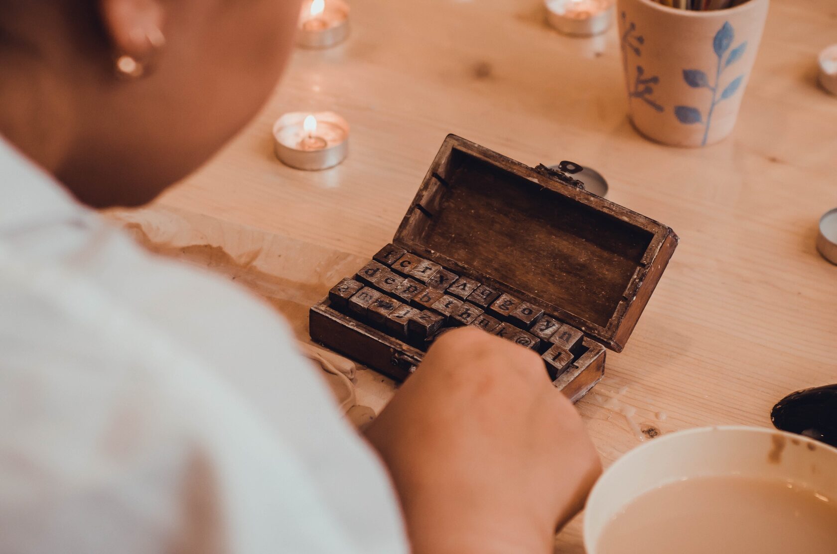 Couple creating pottery keepsakes