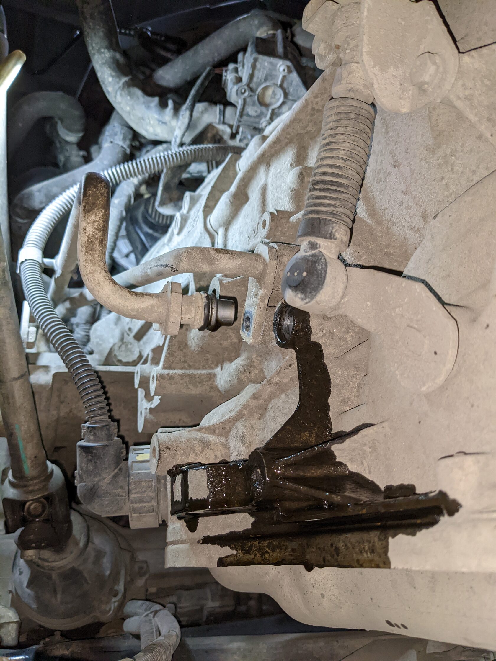 Размыкаем контур охлаждения АКПП