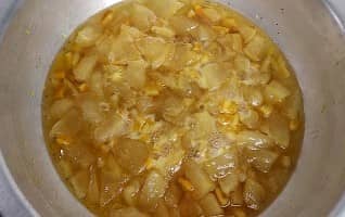 Приготовление варенья из дыни с лимоном и апельсином: шаг 8
