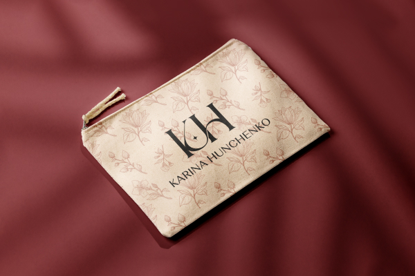 Брендинг для Karina Hunchenko: логотип, фирменный стиль, упаковка, женская одежда