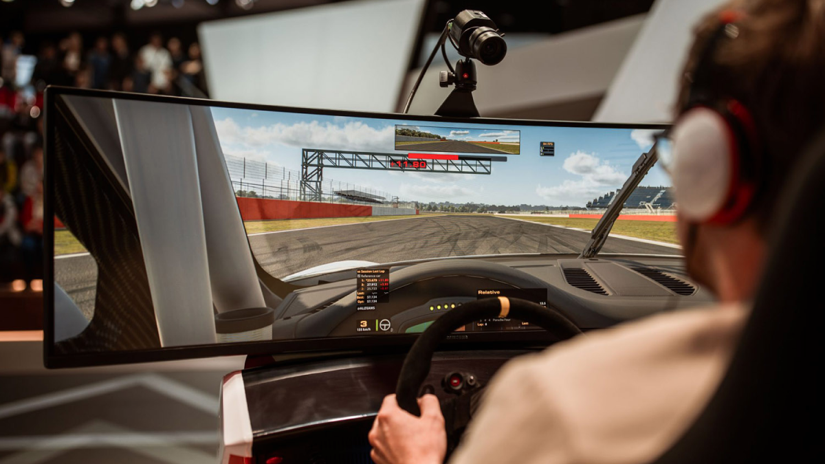 Момент заезда в симуляторе 