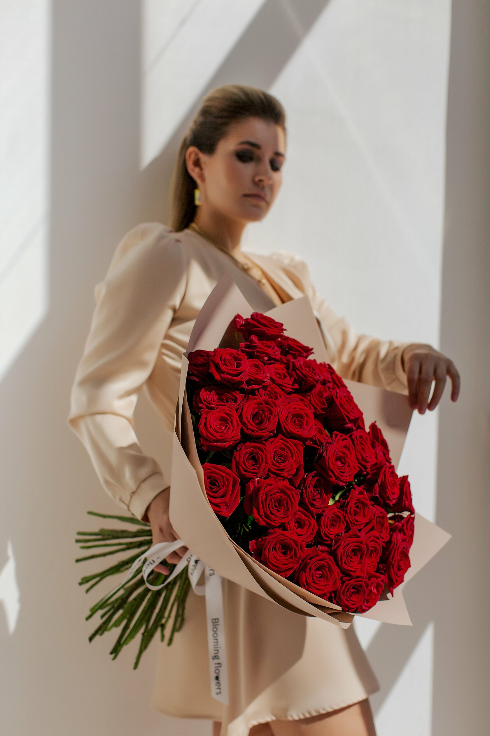 Доставка цветов и букетов в Сочи, Адлер, Красная поляна, Сириус.