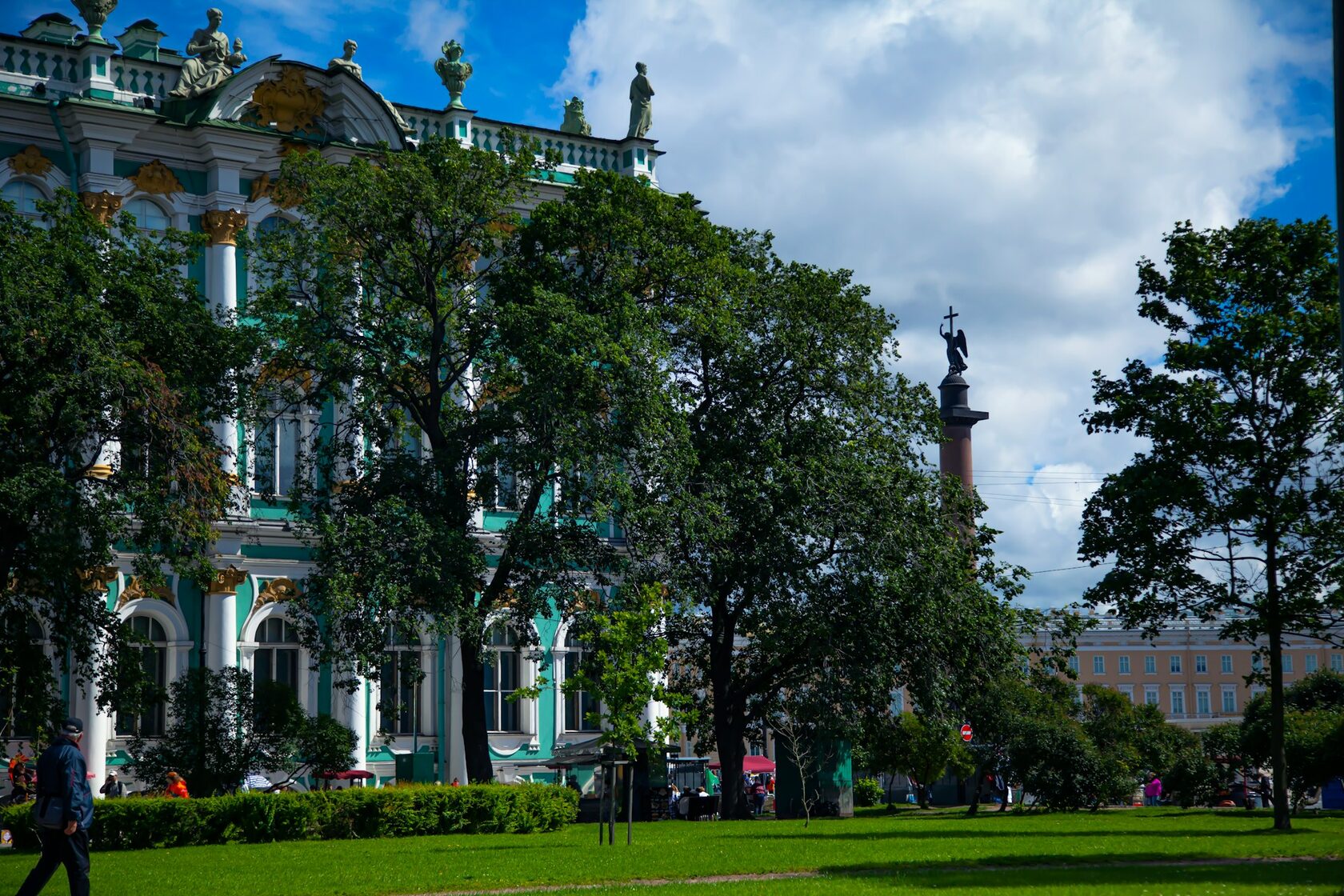 Сад Зимнего дворца, Россия, Санкт-Петербург, Центральный р-н, Дворцовая набережная