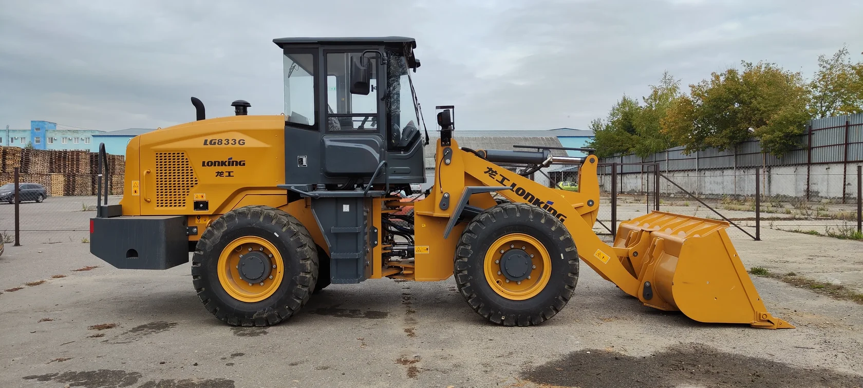 Фронтальный погрузчик LONKING LG 833G