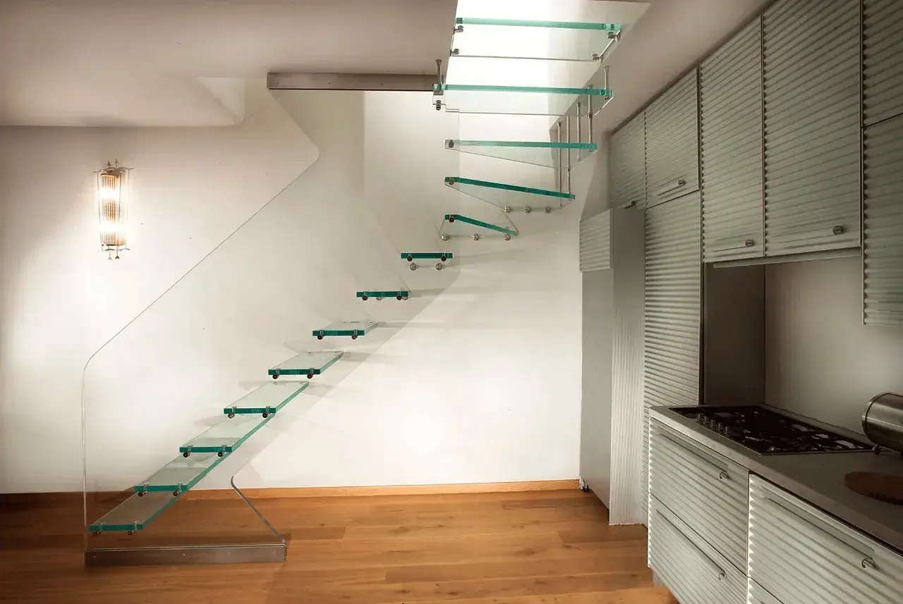 Стеклянные лестницы