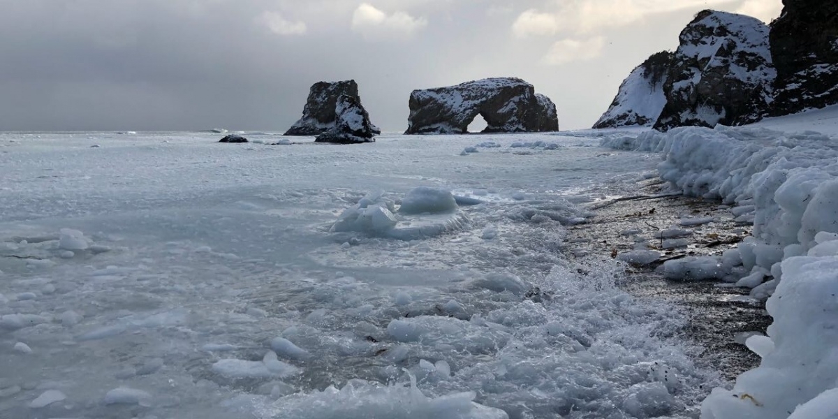 Южно Сахалинск Охотское море зима