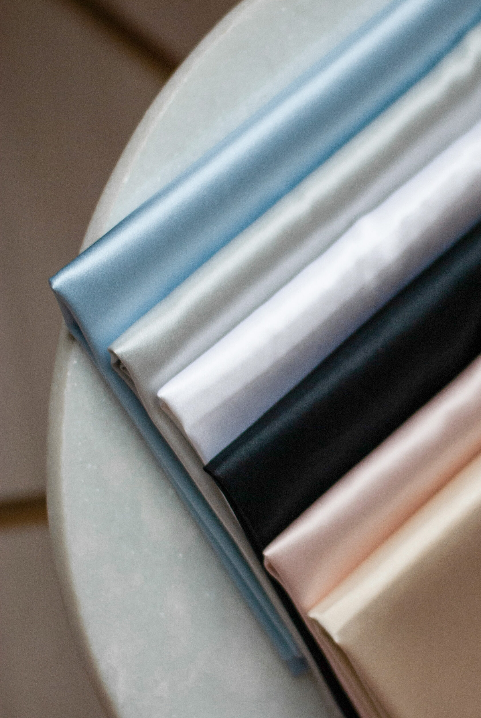 Интерьер с использованием шёлковых тканей