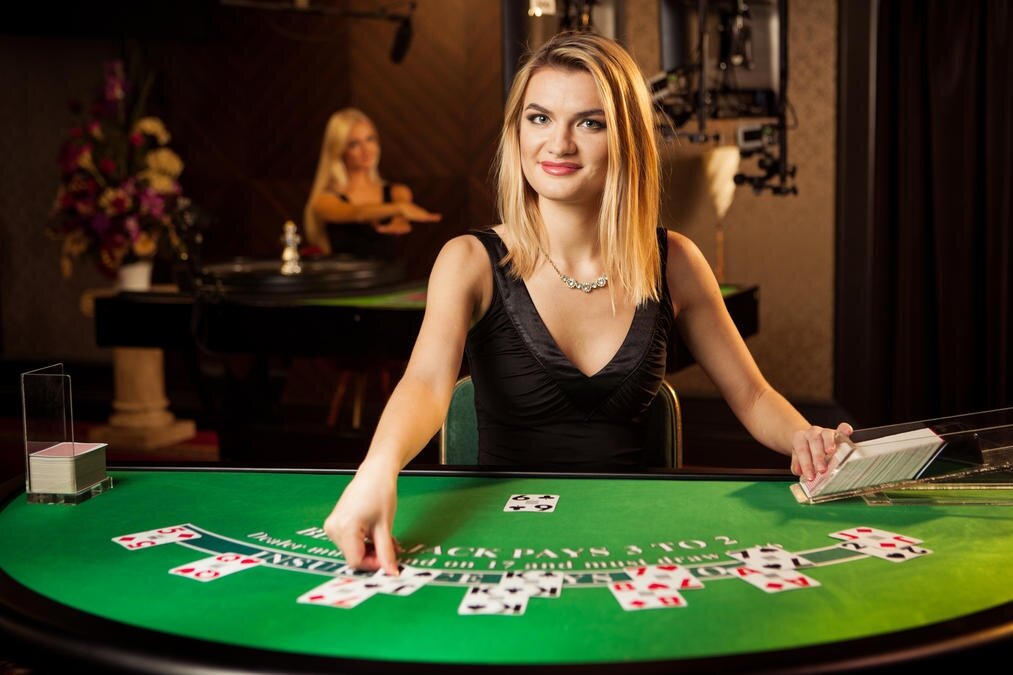 Холдем онлайн казино казино сочи охрана