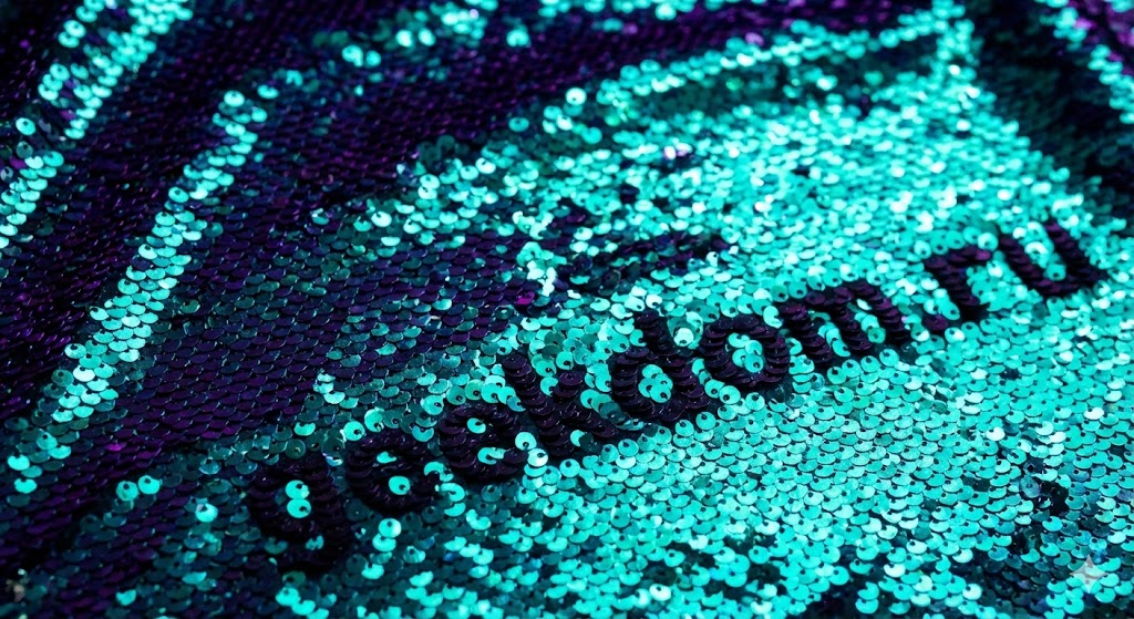 Текстура сценического костюма с пайетками для Евровидения.