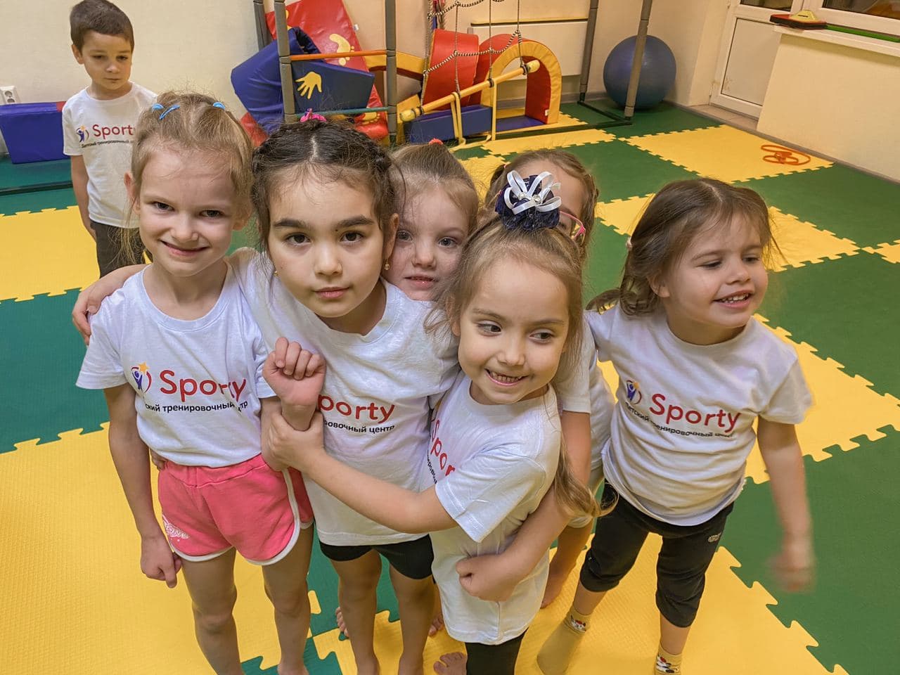 Спортивные секции томск. Devi Nursery Sports Day.