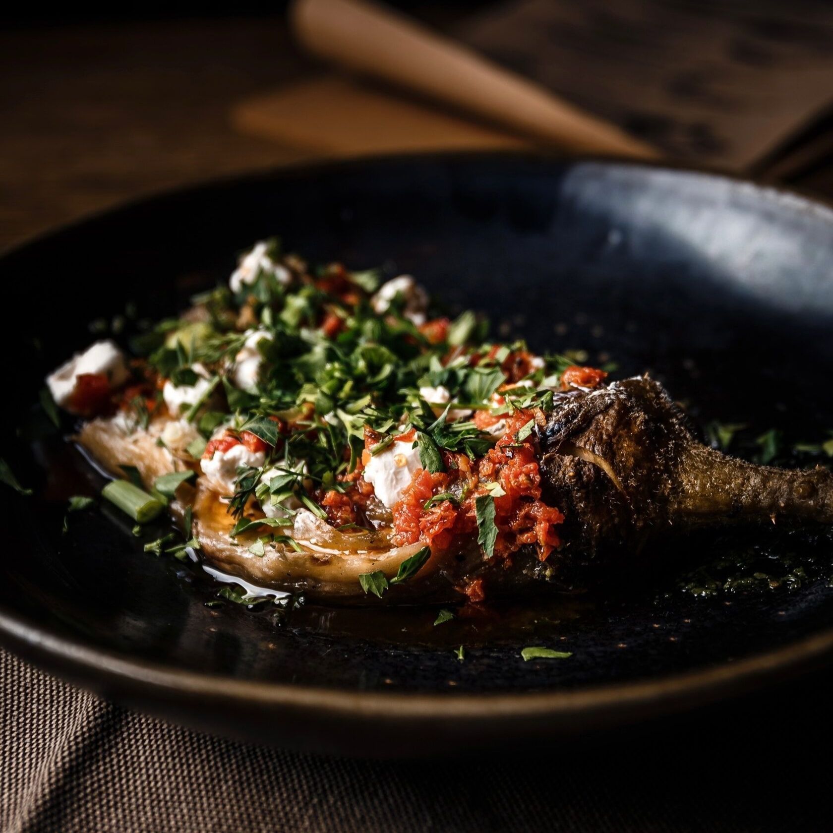 烤茄子配羊乳酪