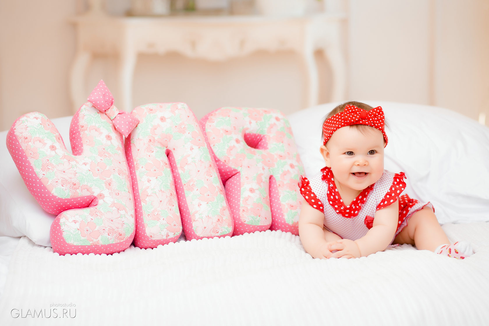 Подарочный Сертификат на фотосессию - макияж и прическа включены!