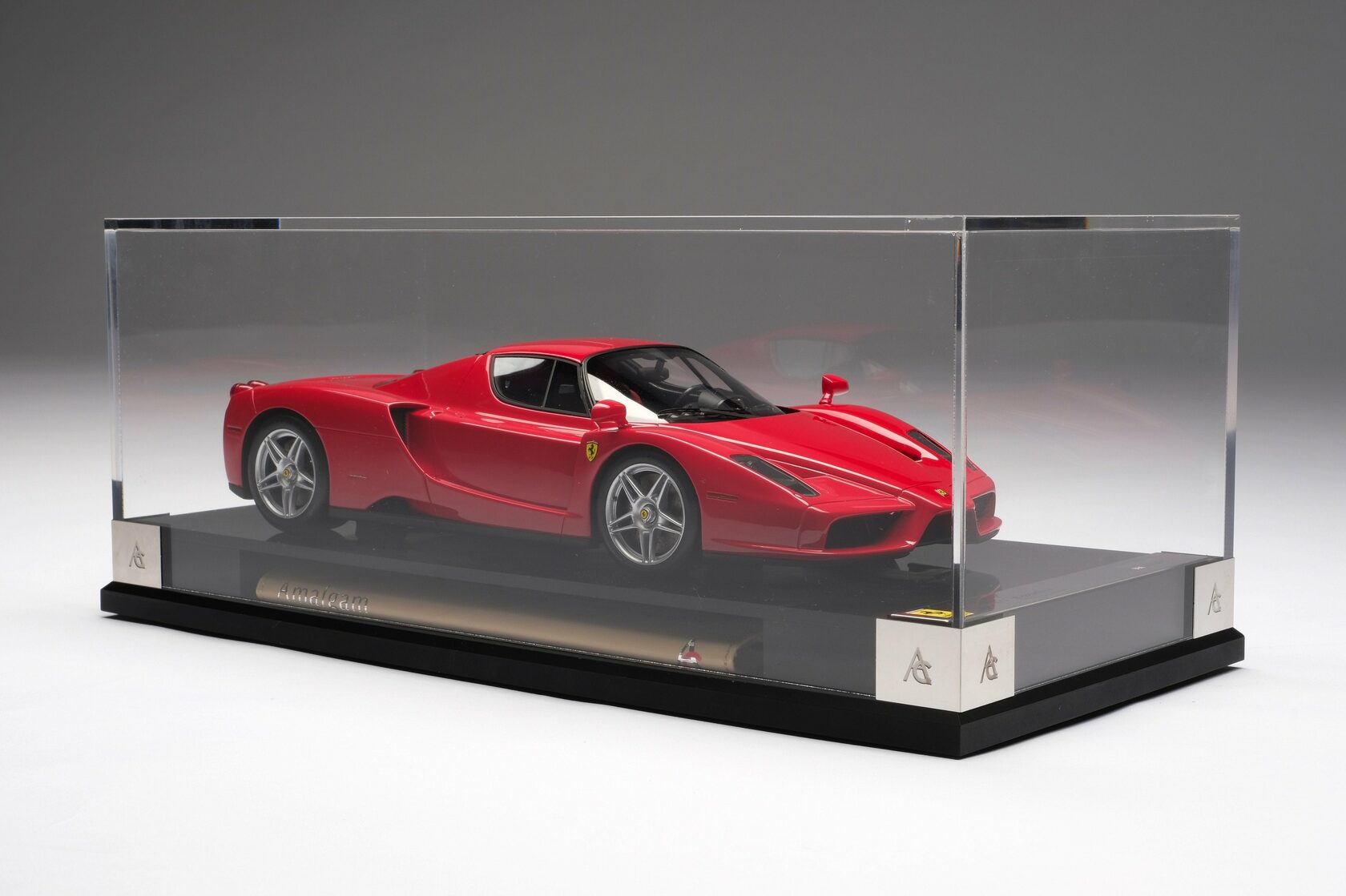 Купить модель автомобиля Ferrari Enzo Amalgam – Aclassica