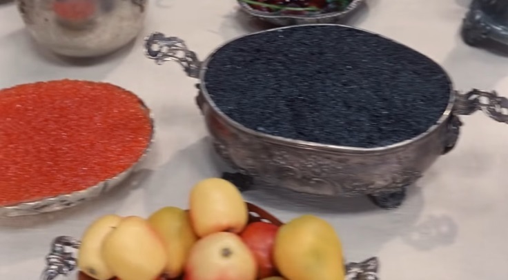 Кадр из фильма икра заморская
